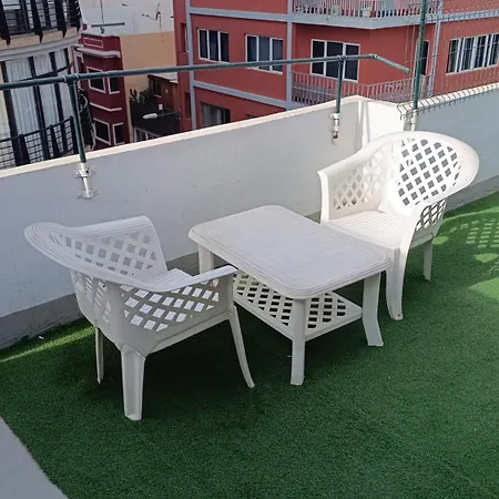 Alcaravaneras (adults Only)