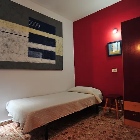 Alcaravaneras (adults Only)