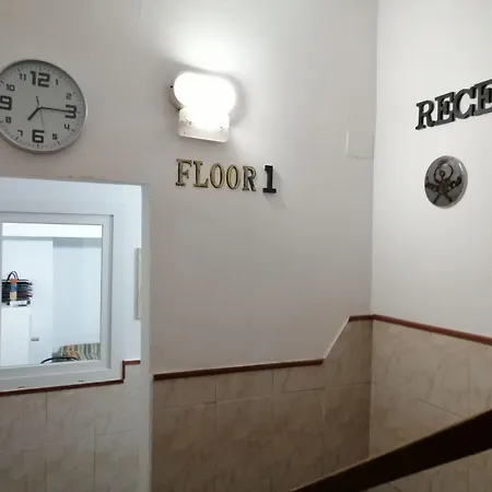 Alcaravaneras (adults Only) Guest house