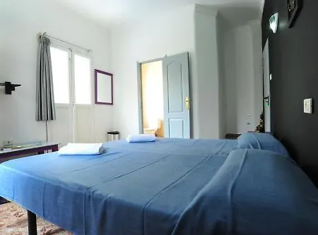Pensión Alcaravaneras
